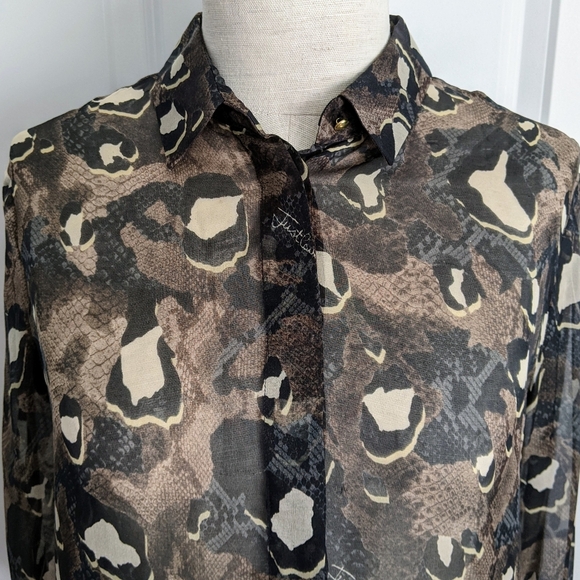 Just Cavalli Button Front 100% Silk Sheer Animal Reptile Print Sheer S IT40 NWT - Picture 5 of 15